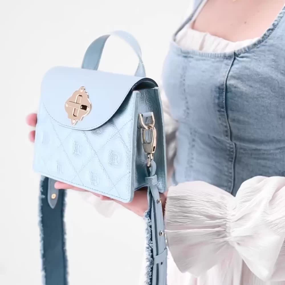 Khloe Atlantis "LIGHT BLUE"