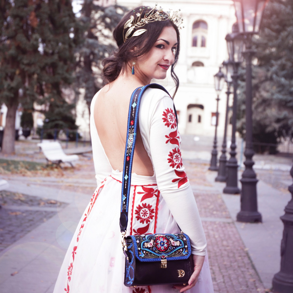 BELLA Heart of Europe "Black"