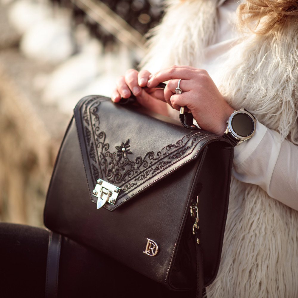 Vivienne Princessa "ČIERNA"