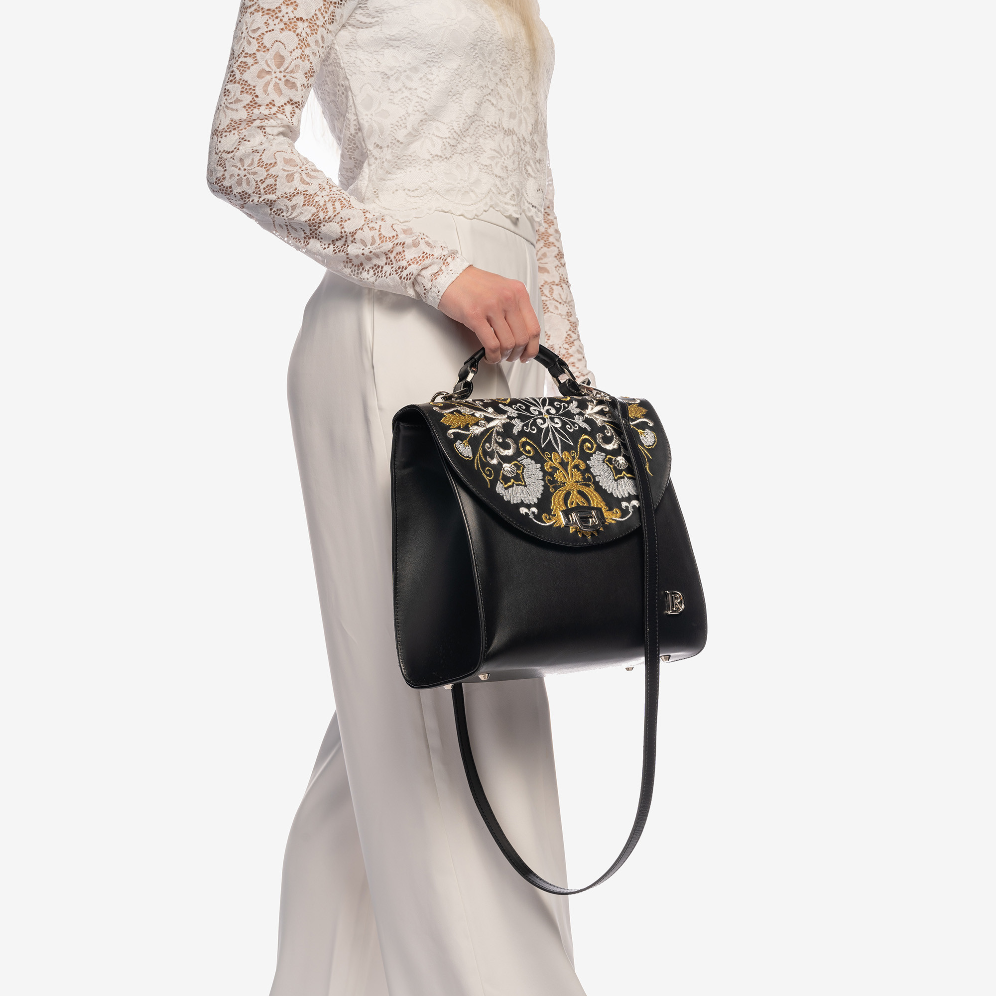 IZABELLA ROYAL "BLACK"