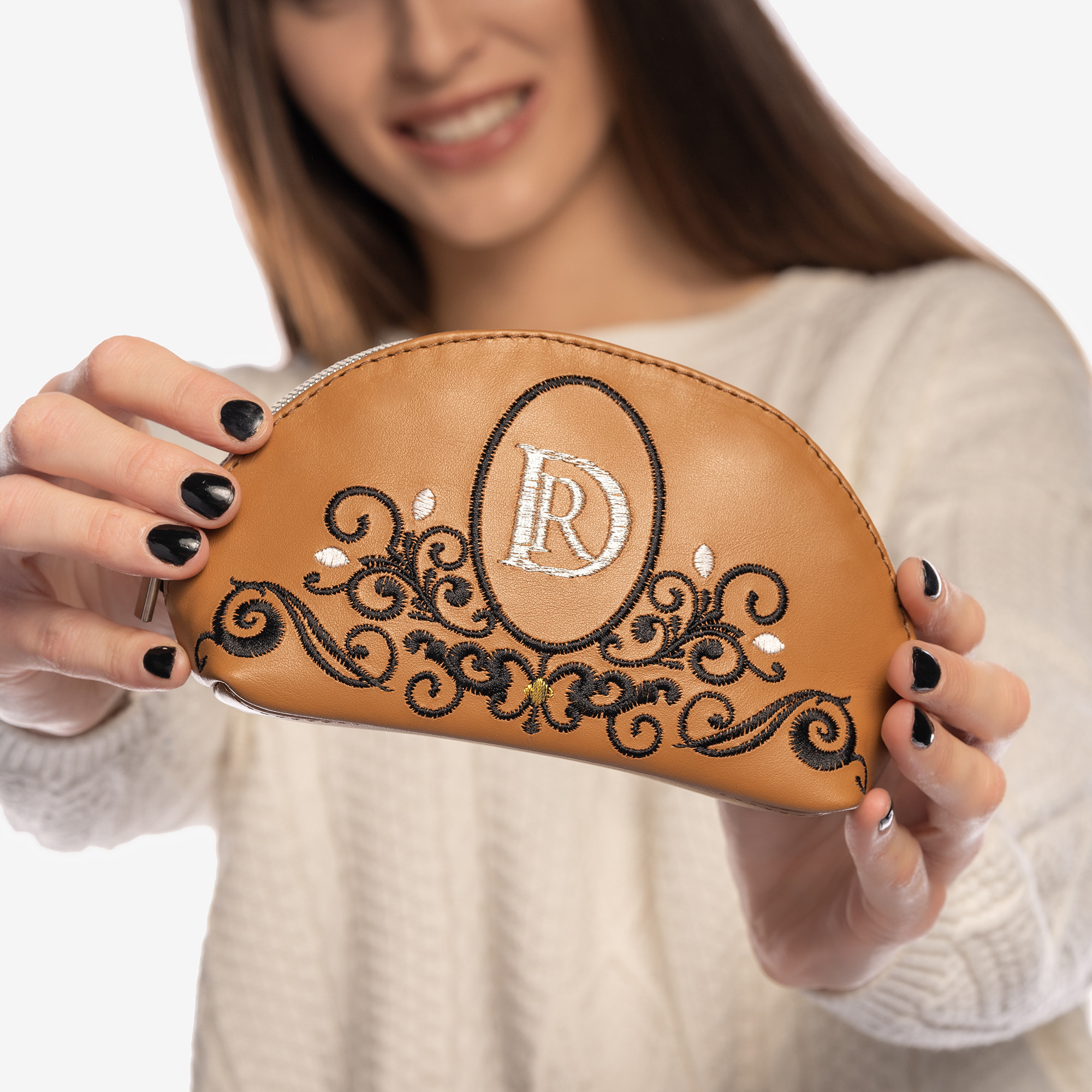 COSMETIC BAG "Princessa" Brown