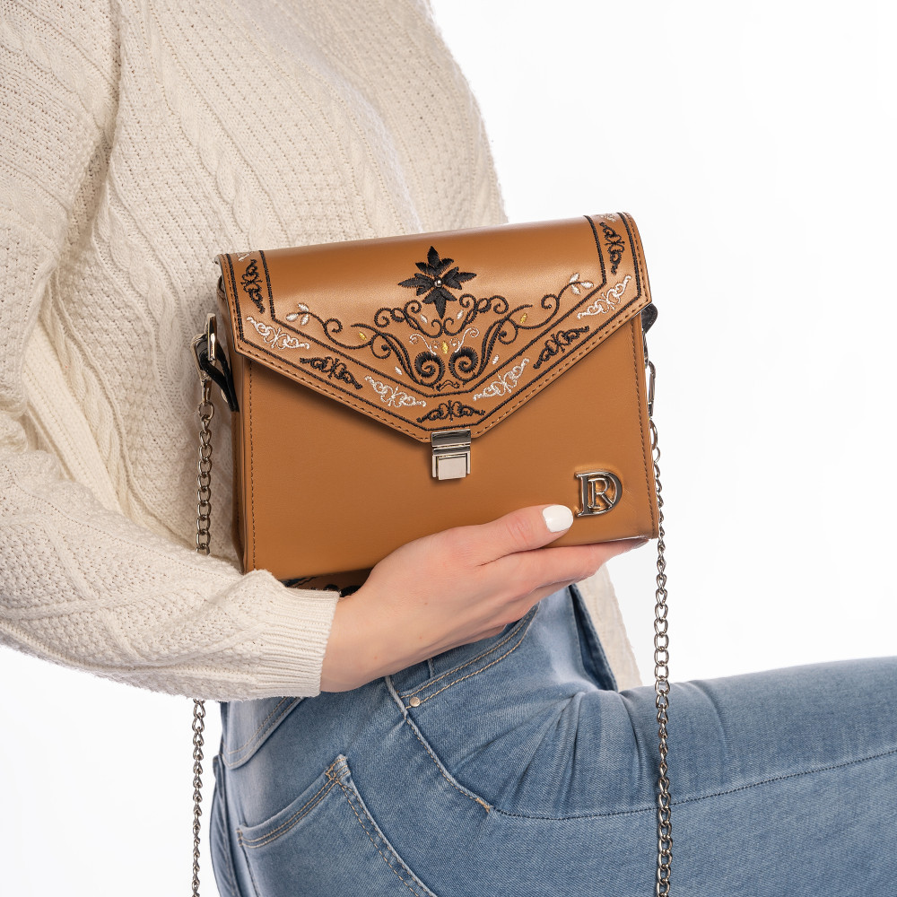 Bella Princessa "HNEDÁ"