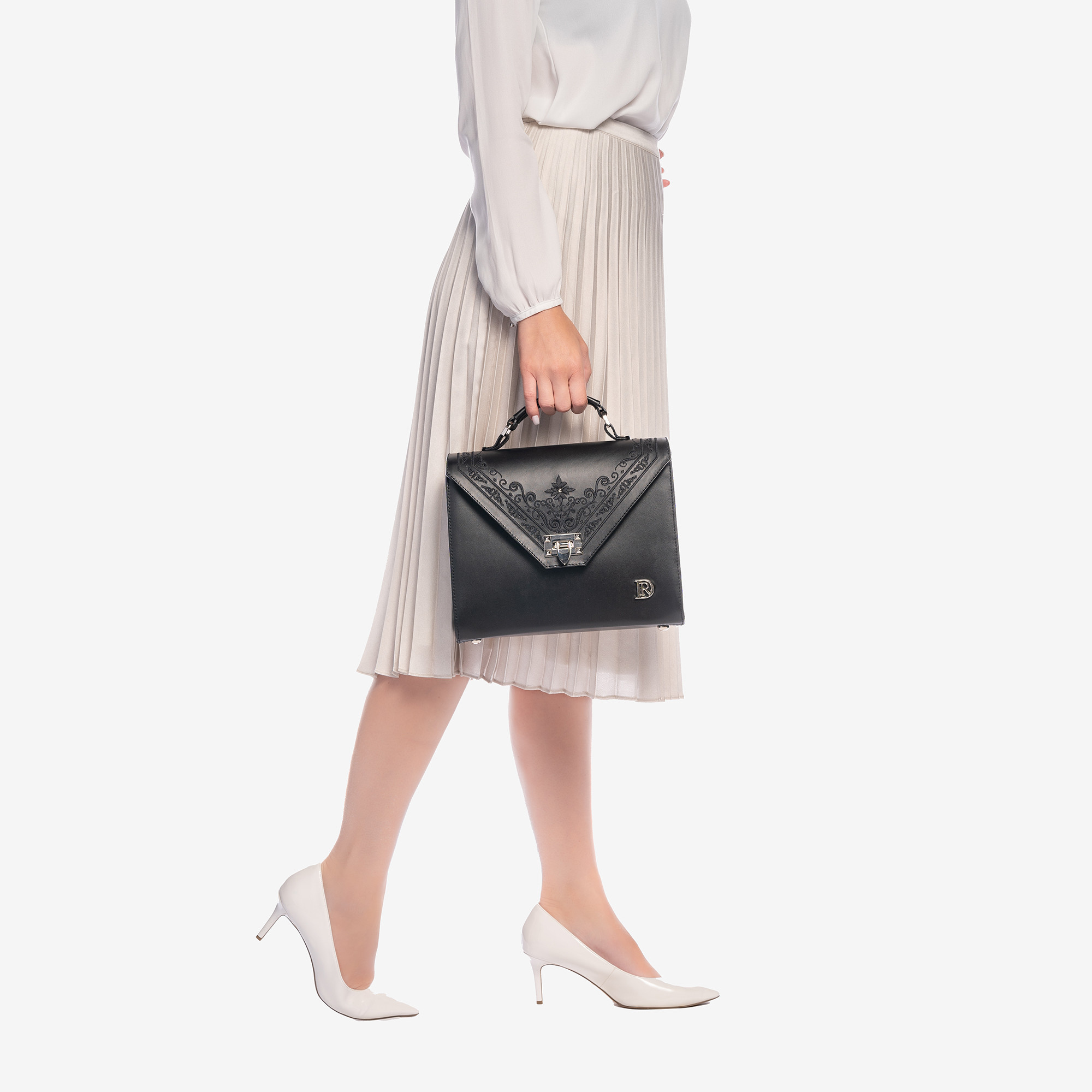 Vivienne Princessa "ČIERNA"