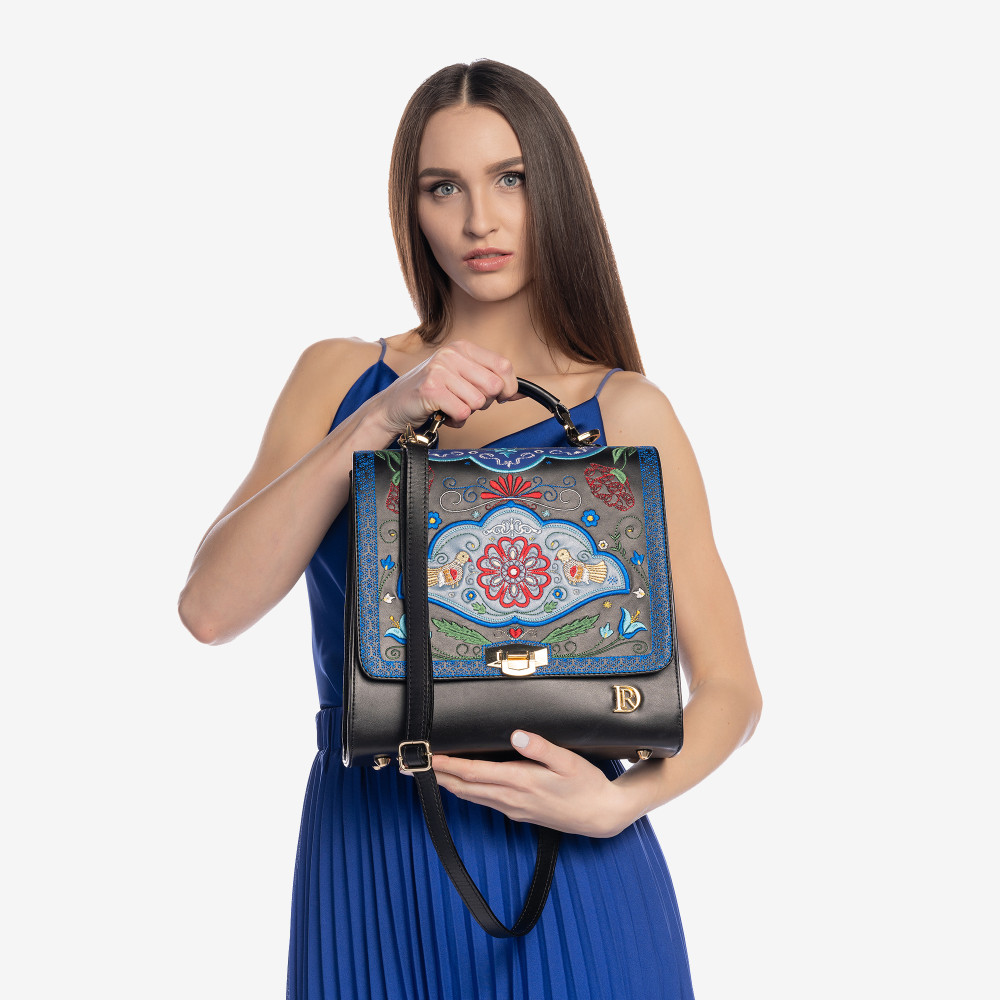Izabella Srdce Evropy "ČERNÁ"