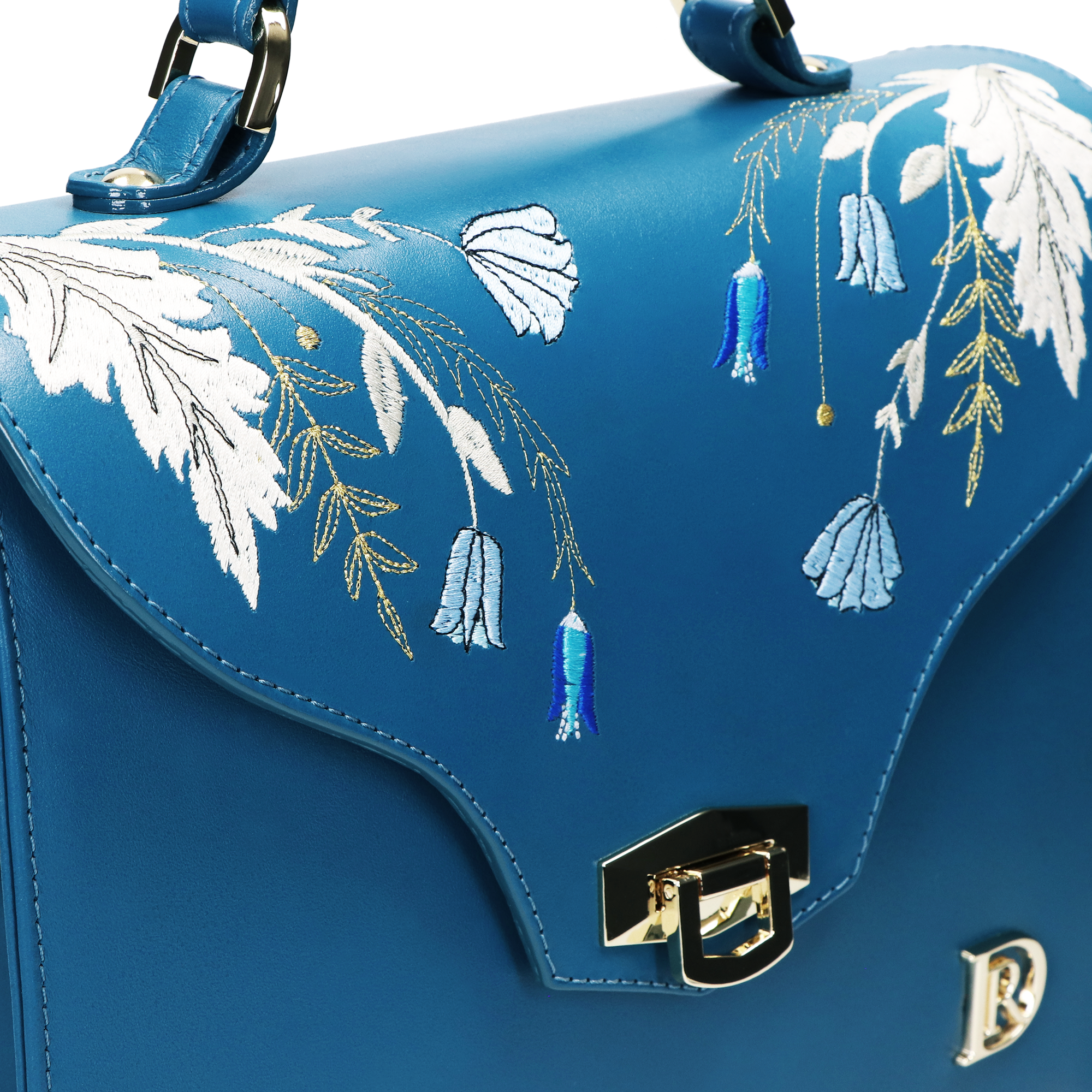 Vivienne Aurora "DIVE"