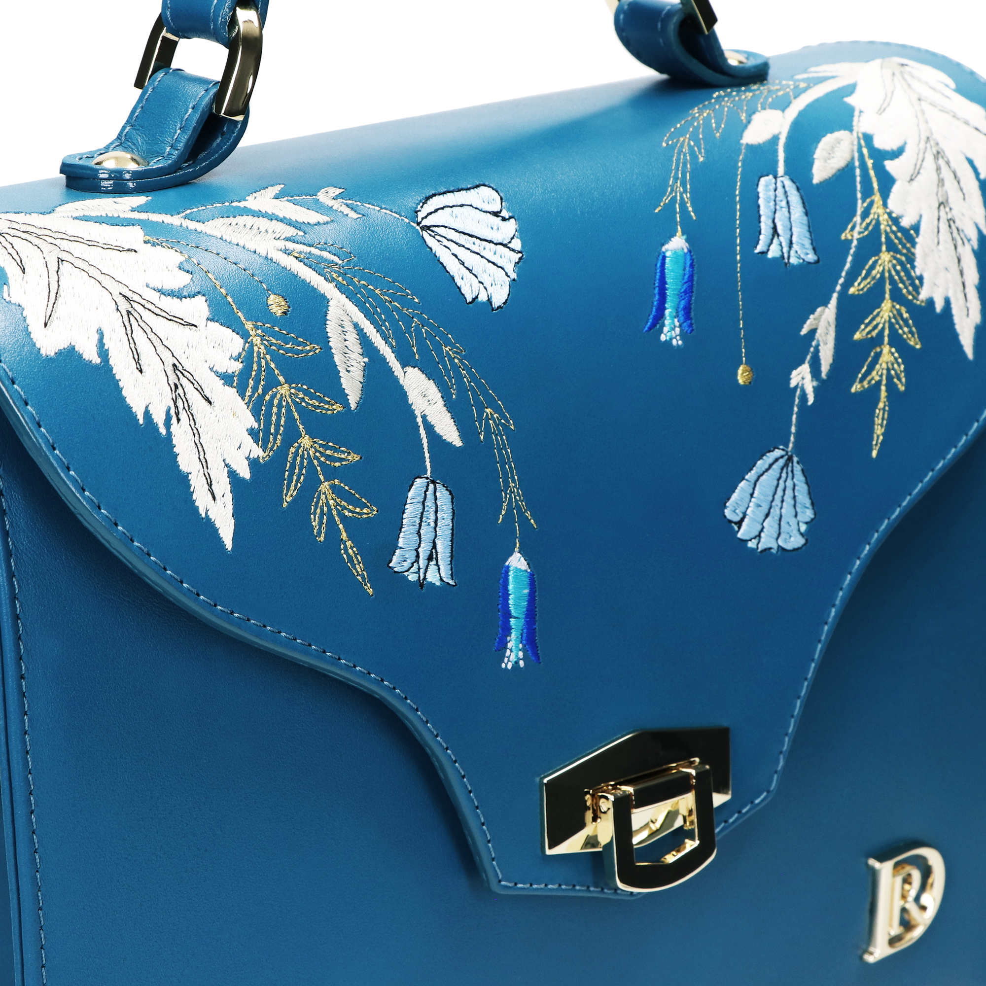 Vivienne Aurora "DIVE"