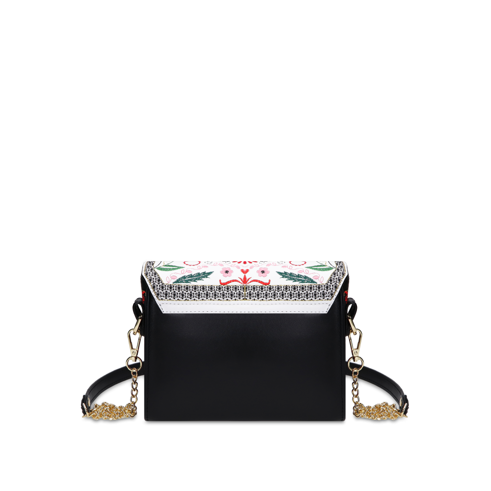 Bella Srdce Európy "ČIERNA-BIELA"