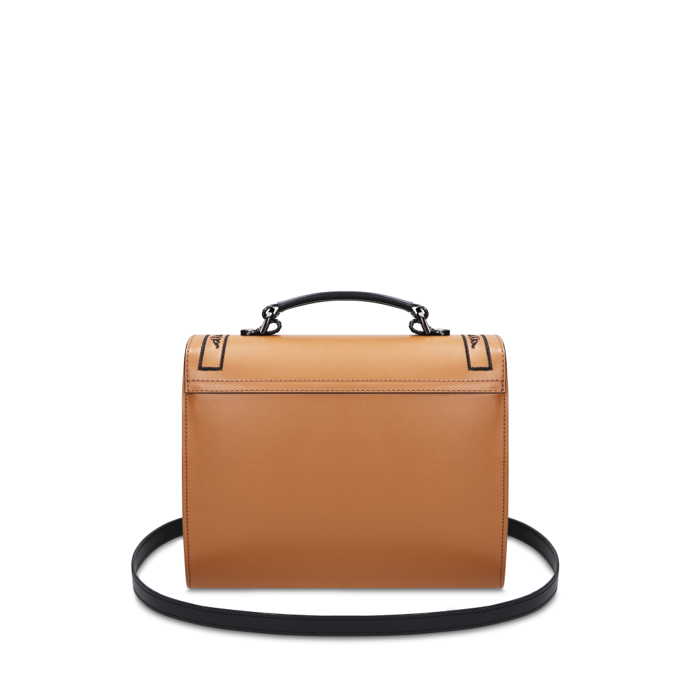 VIVIENNE "Princessa" Brown