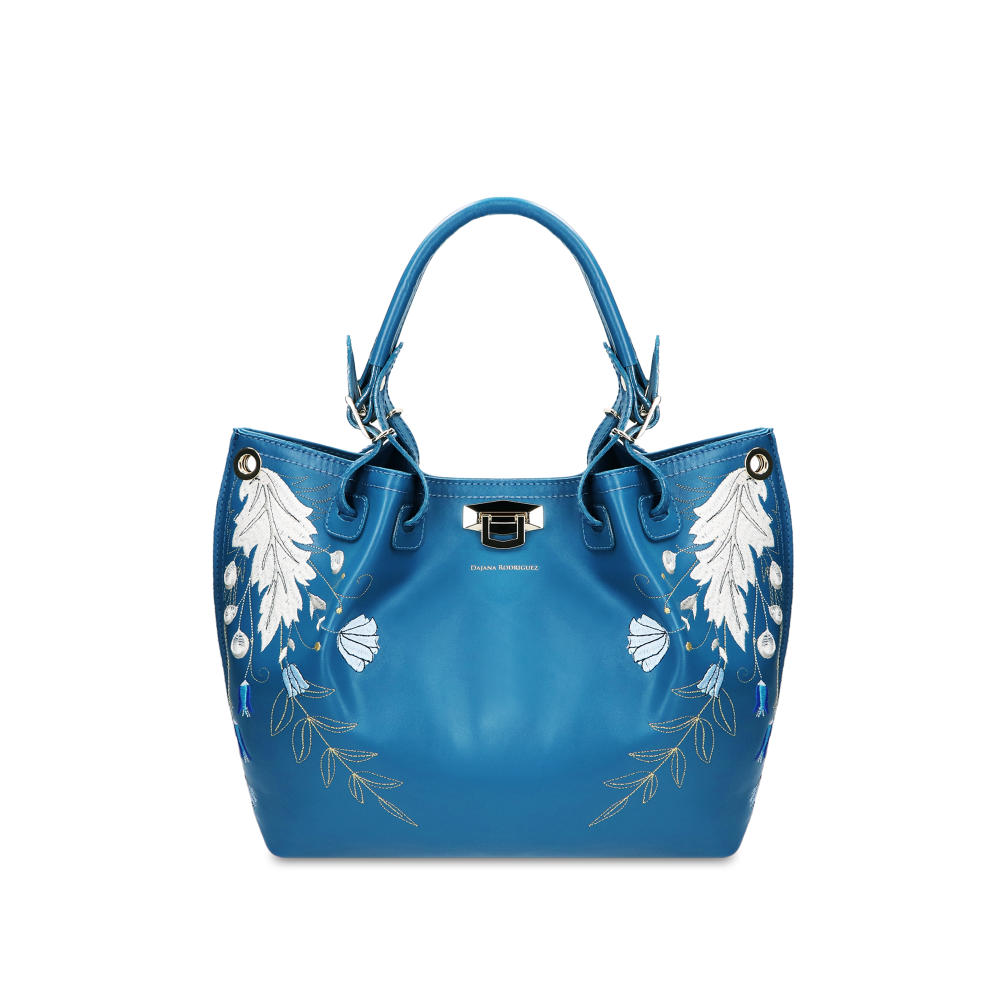 Adriana Aurora "DIVE"