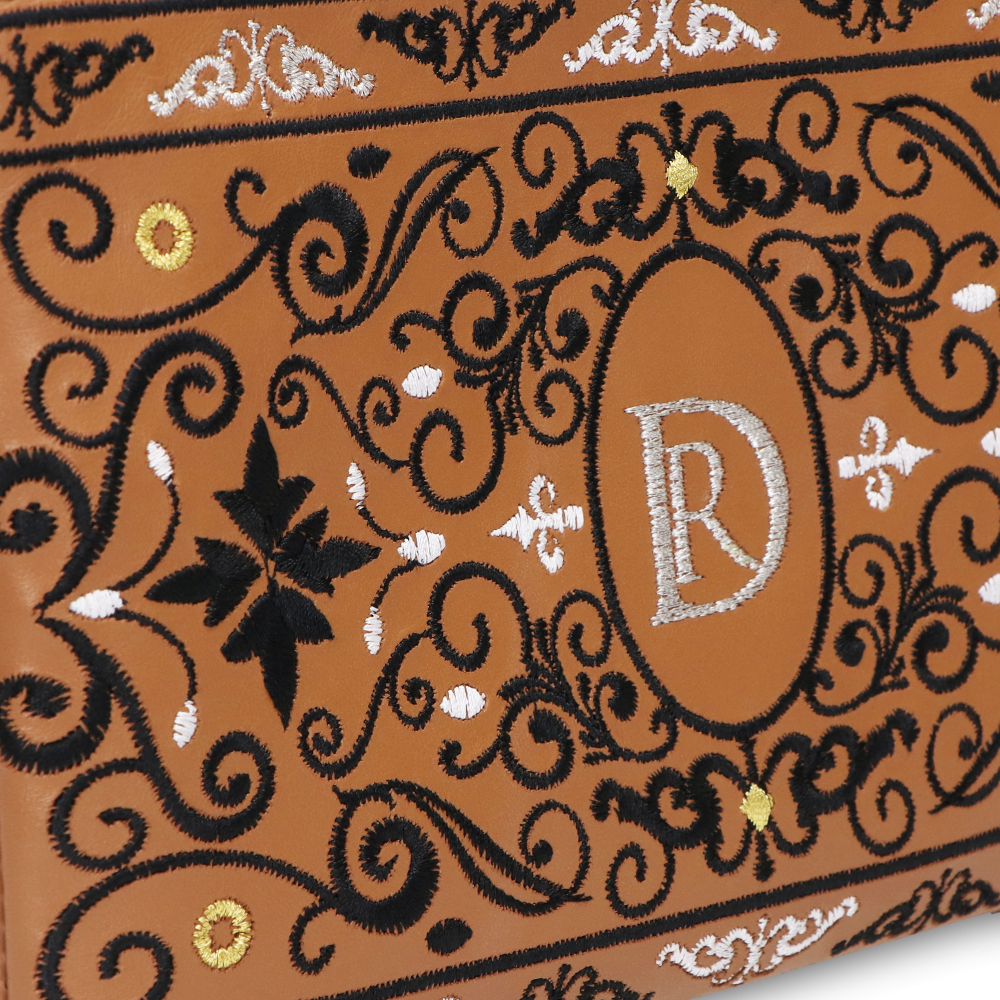 BRIANA PRINCESSA "HNĚDÁ"