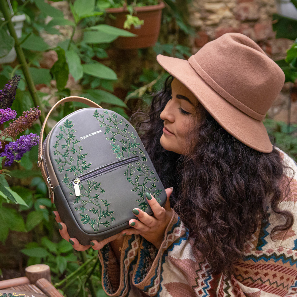 Rene 2v1 Artemis "GULL"