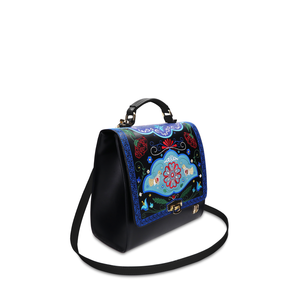 Izabella Srdce Európy "ČIERNA"