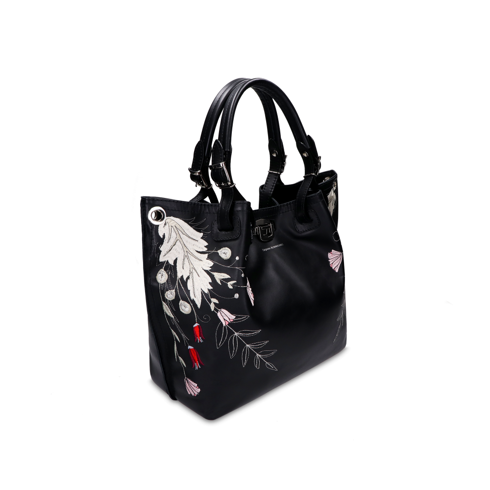 ADRIANA AURORA "BLACK"
