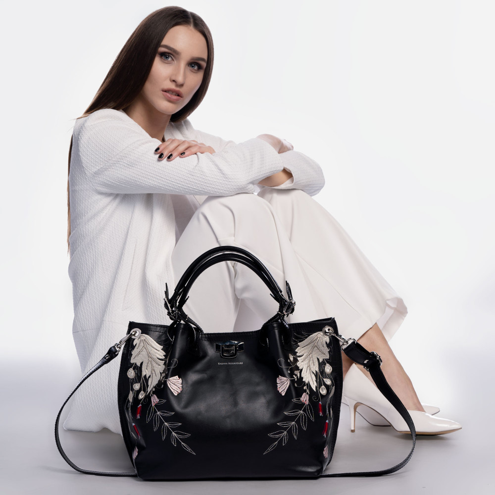 ADRIANA AURORA "BLACK"