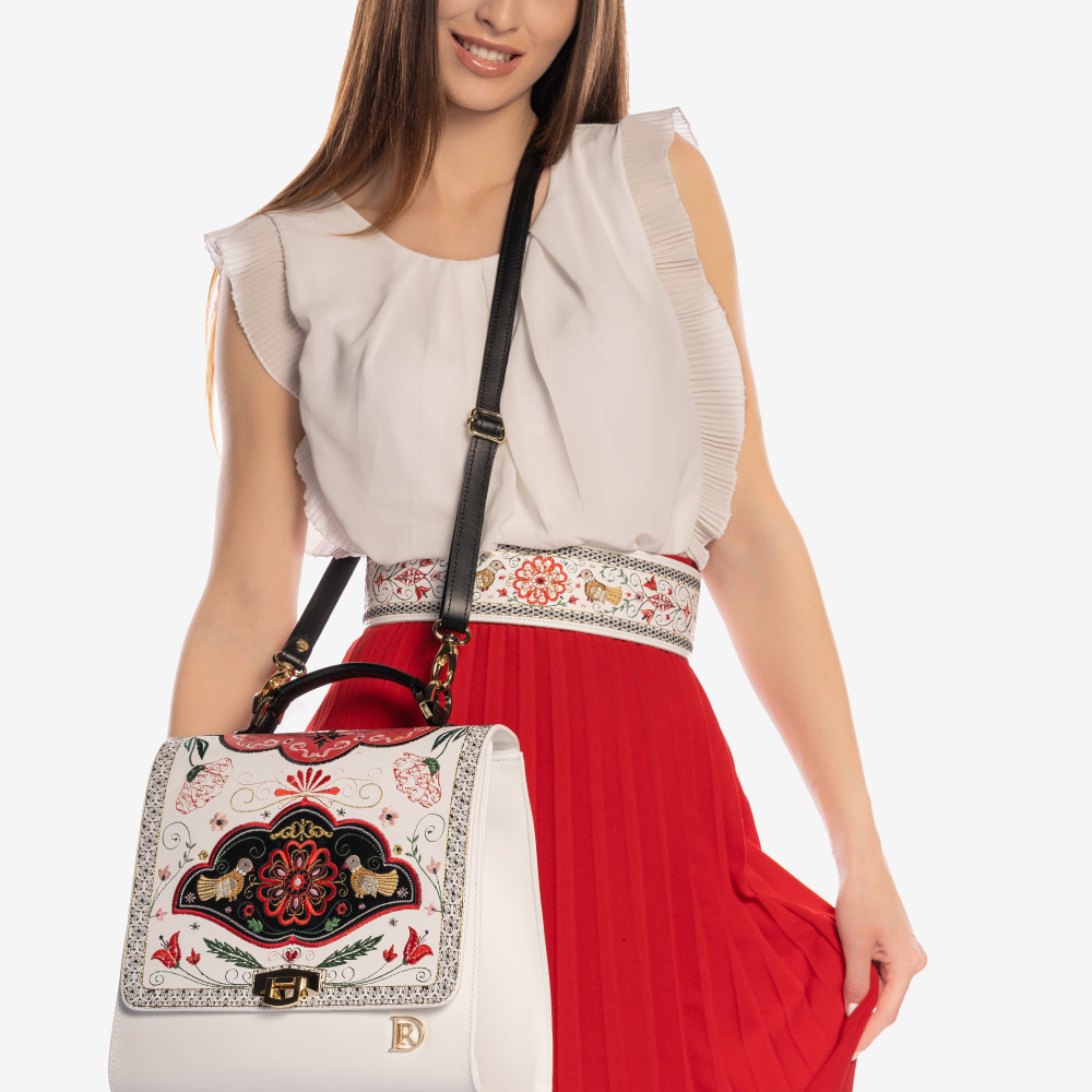 IZABELLA Heart of Europe "White"