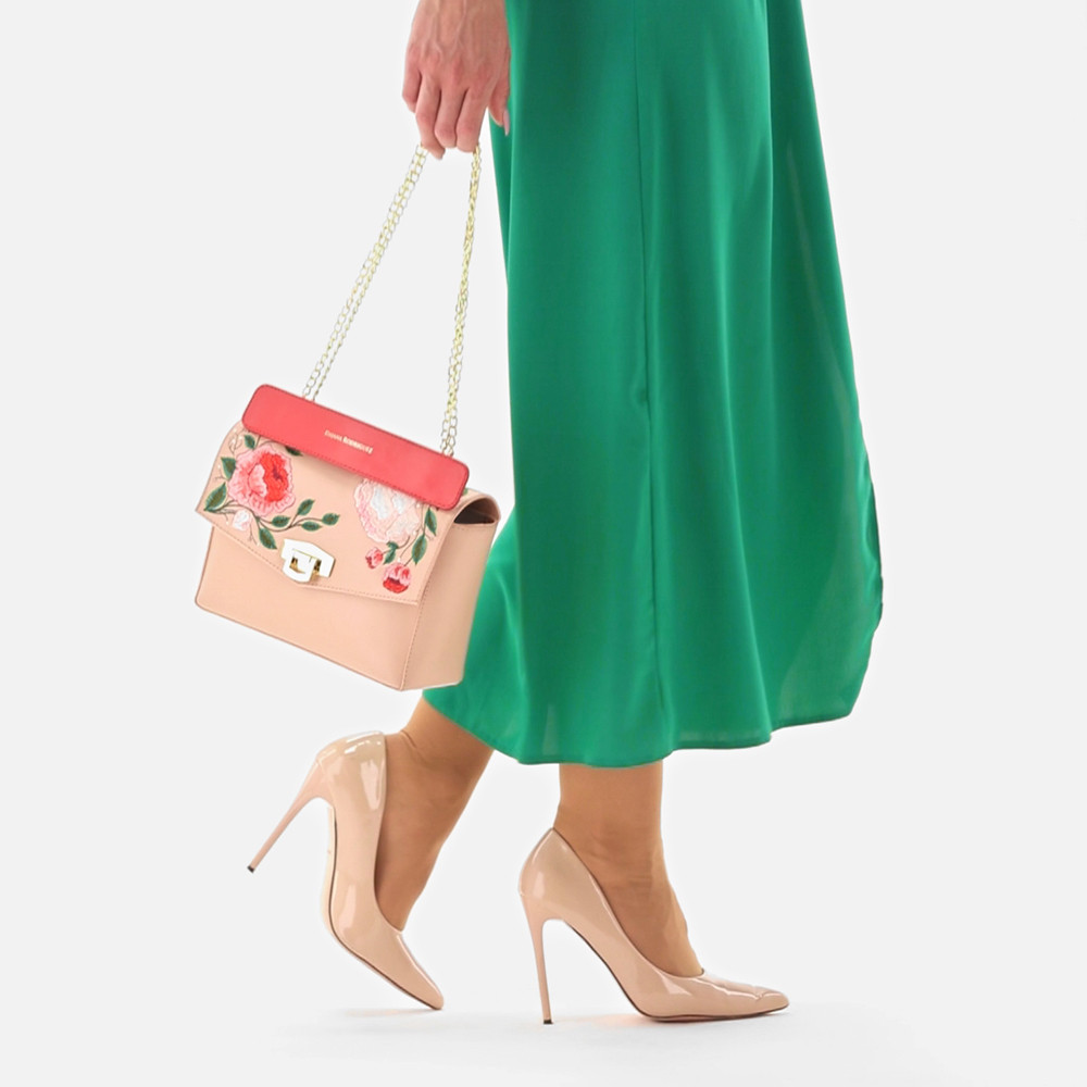 Kristyna Peony "POWDER"