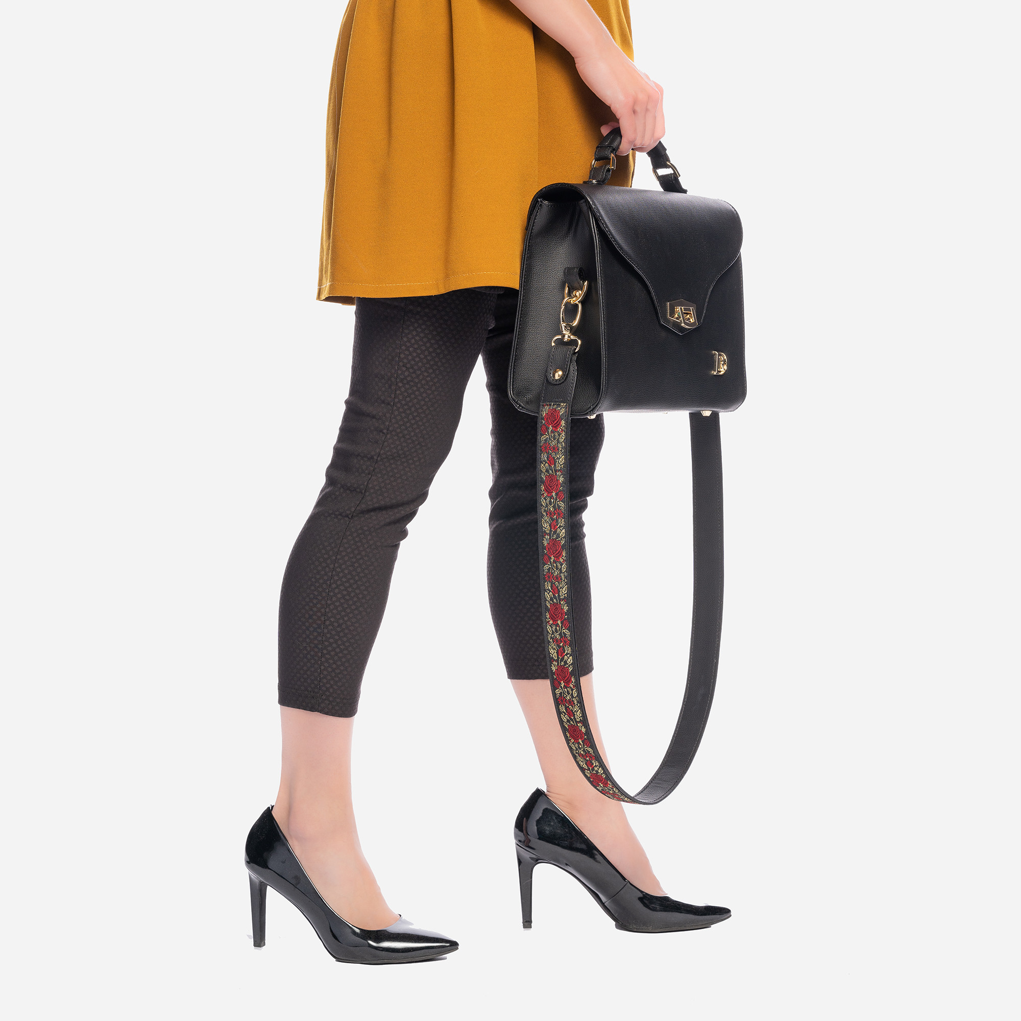 Vivienne Bohemian "NERO" + Popruh Zlatá