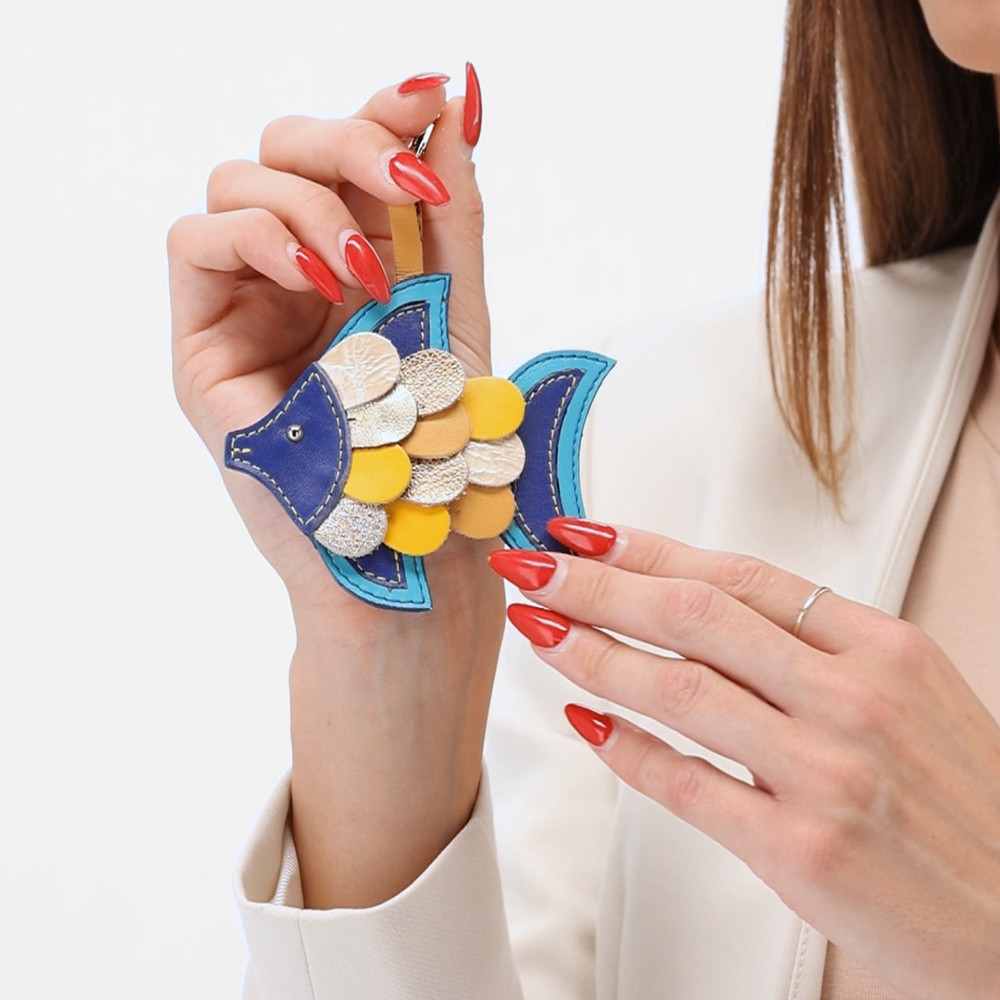 Pendant Iris "ROYAL BLUE" video