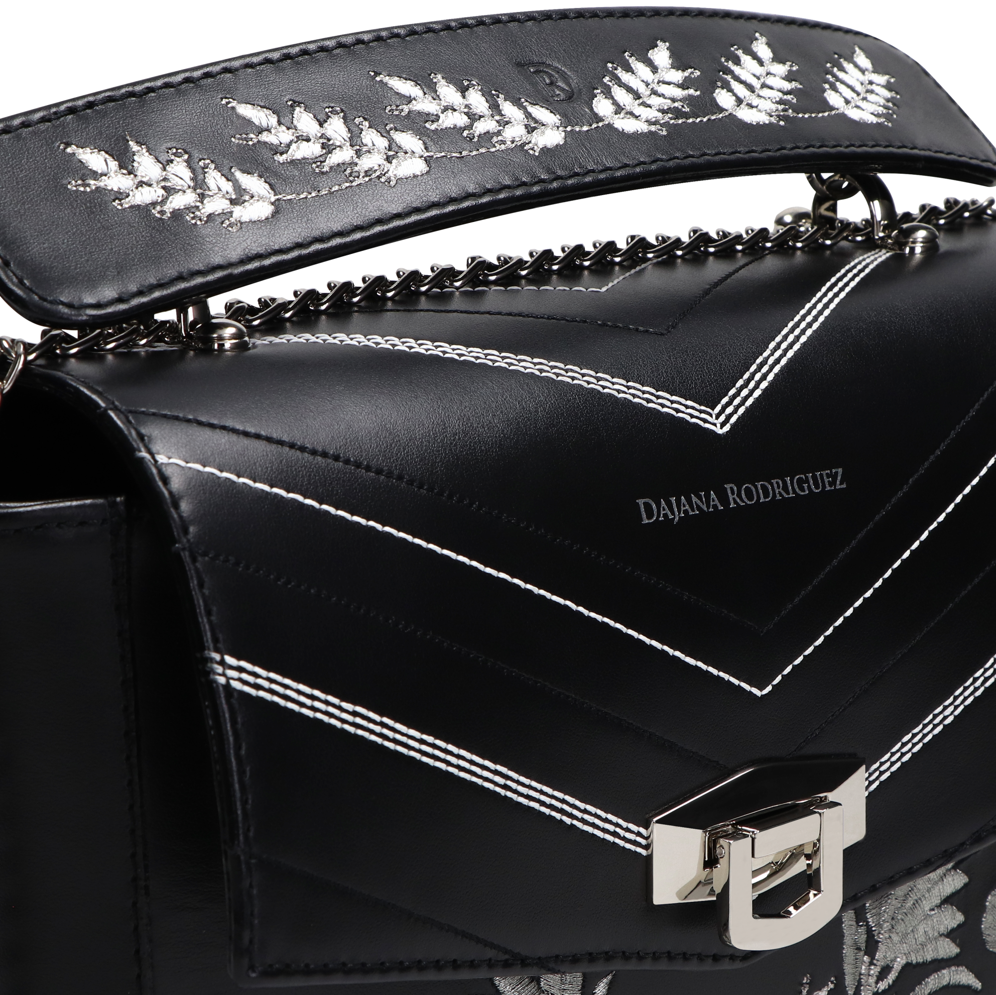 Kristyna Orion "ČIERNA"