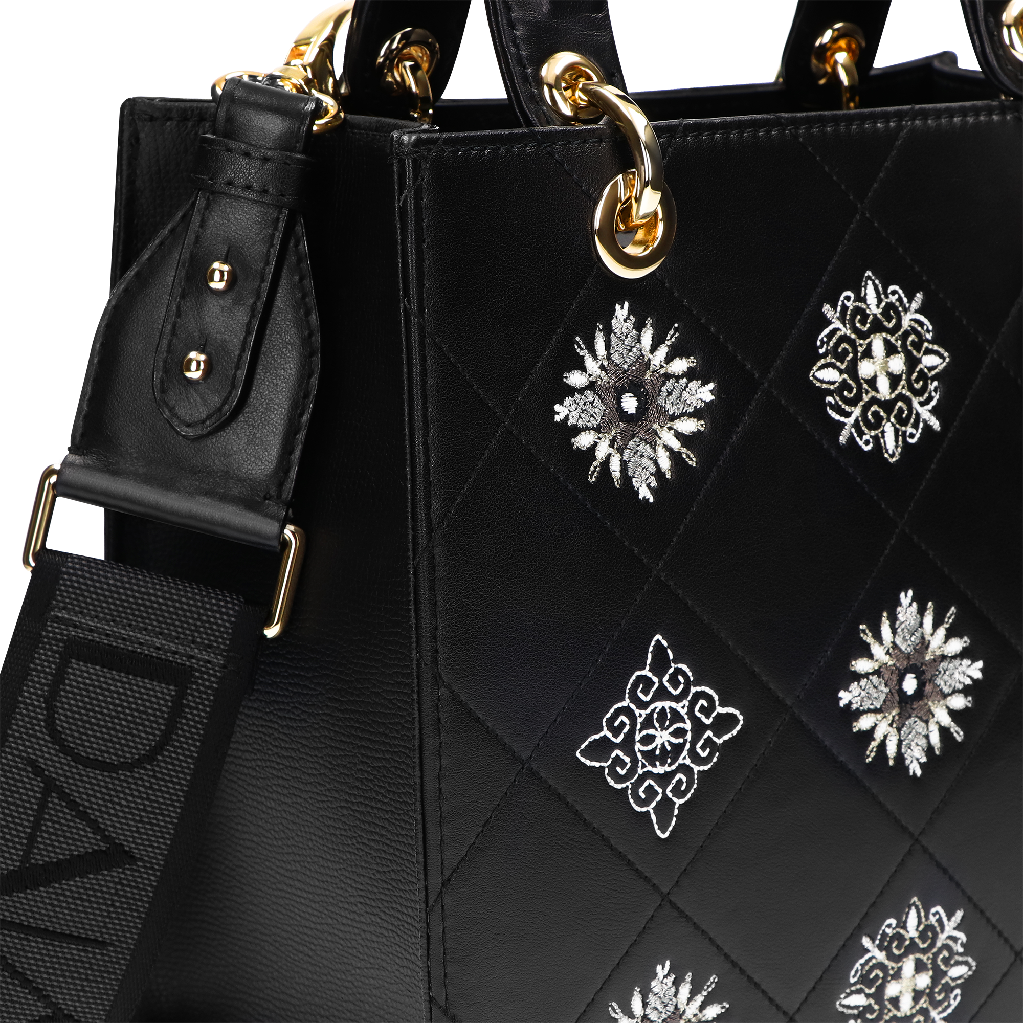 Karin Orion "NEGRA" + Correa