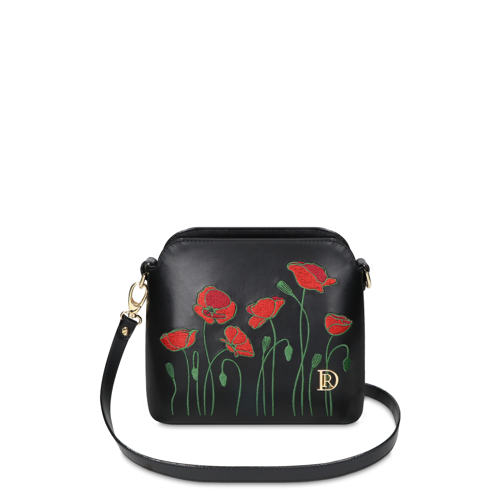 Mia "Poppy" "BLACK" Gold