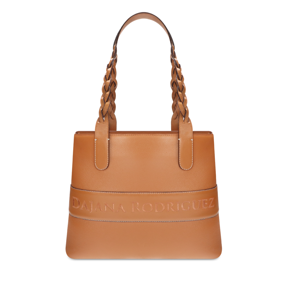 Nicole Trinity "Hnedá"