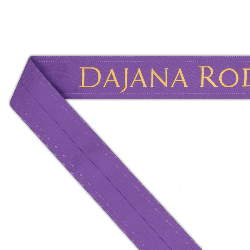 Embroidered coat belt Trinity