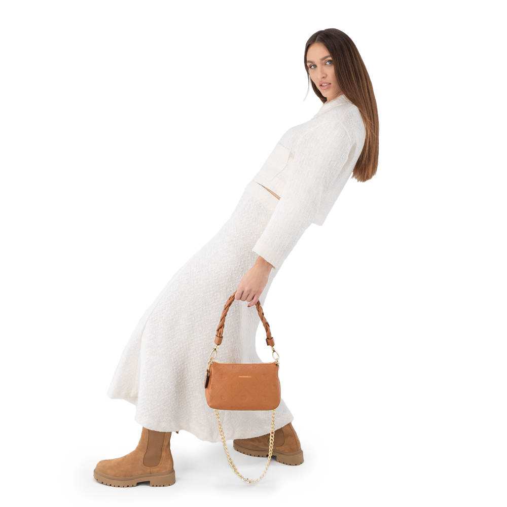 Victoria Trinity "Brown"