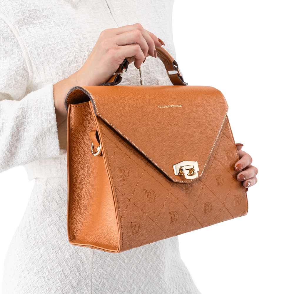 Vivienne Trinity "Hnedá"