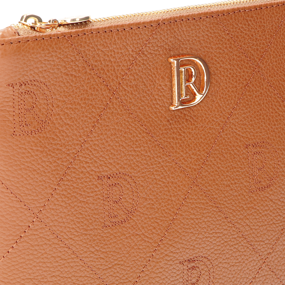 Briana Trinity "BROWN" Gold