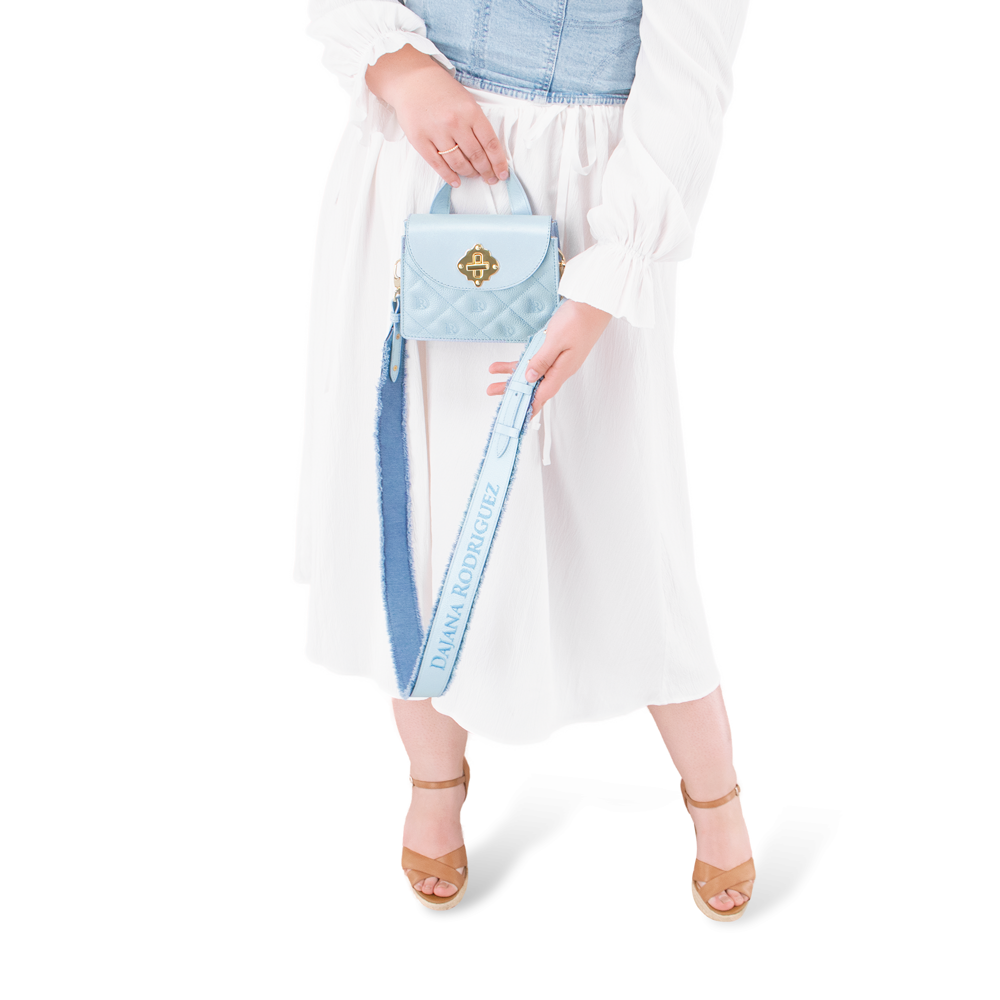 Khloe Atlantis "BLEDOMODRÁ"