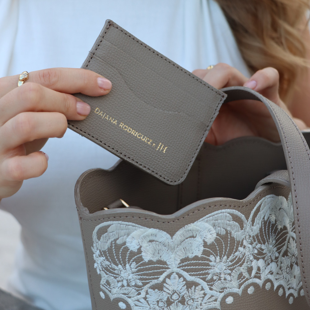 Slim Credit Cardholder DR x Jana Hrmová "CRETA" Zlatá