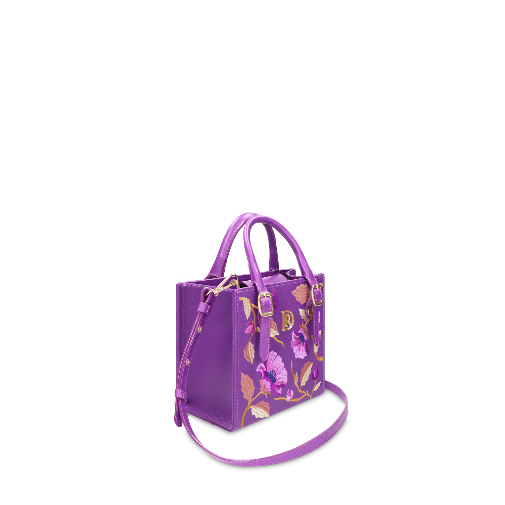 Karin II Athos "TMAVOFIALOVÁ"