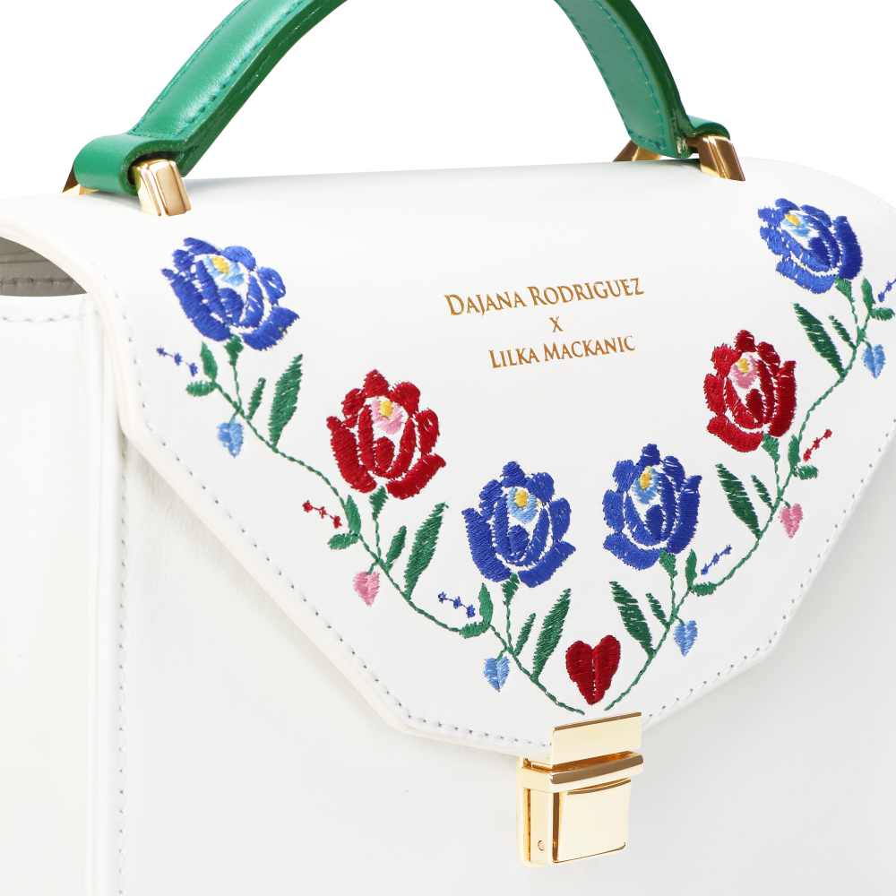 Bella Lilka Mackanic "LATTE"