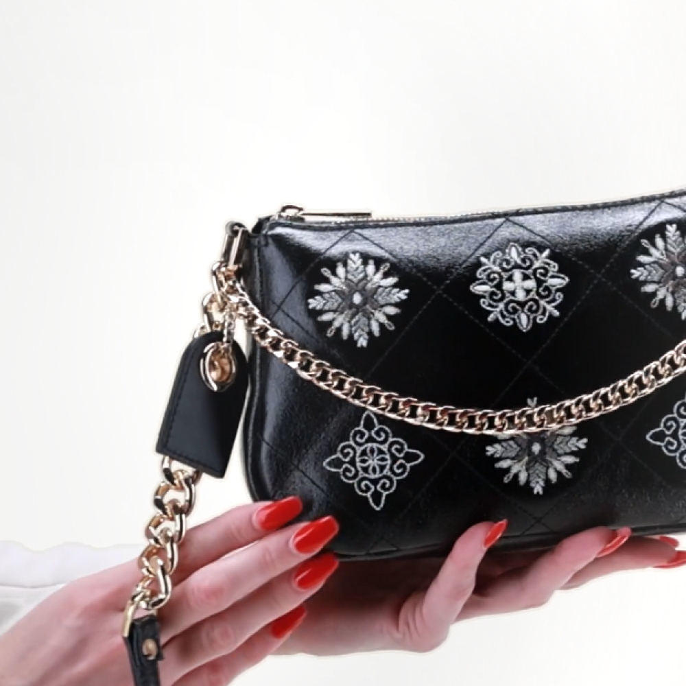 Viktoria Orion "ČERNÁ"