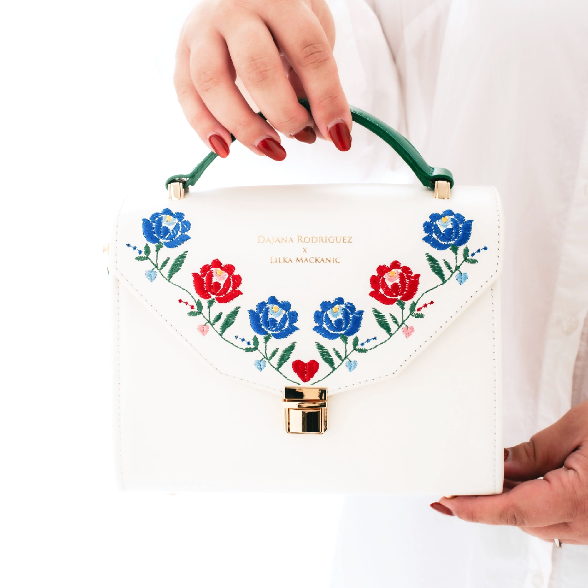 Bella Lilka Mackanic "LATTE"