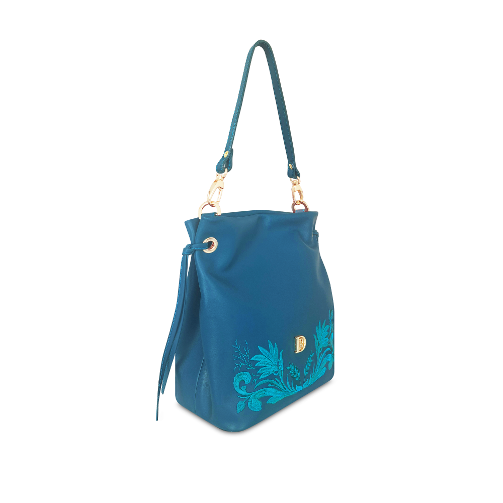 Lily Limited Edition 48 Gold
