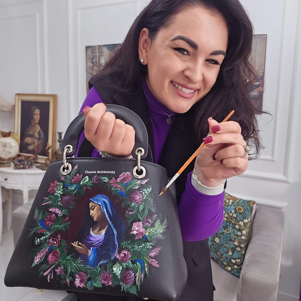 Lisa "Dajanina Madona" Čierna