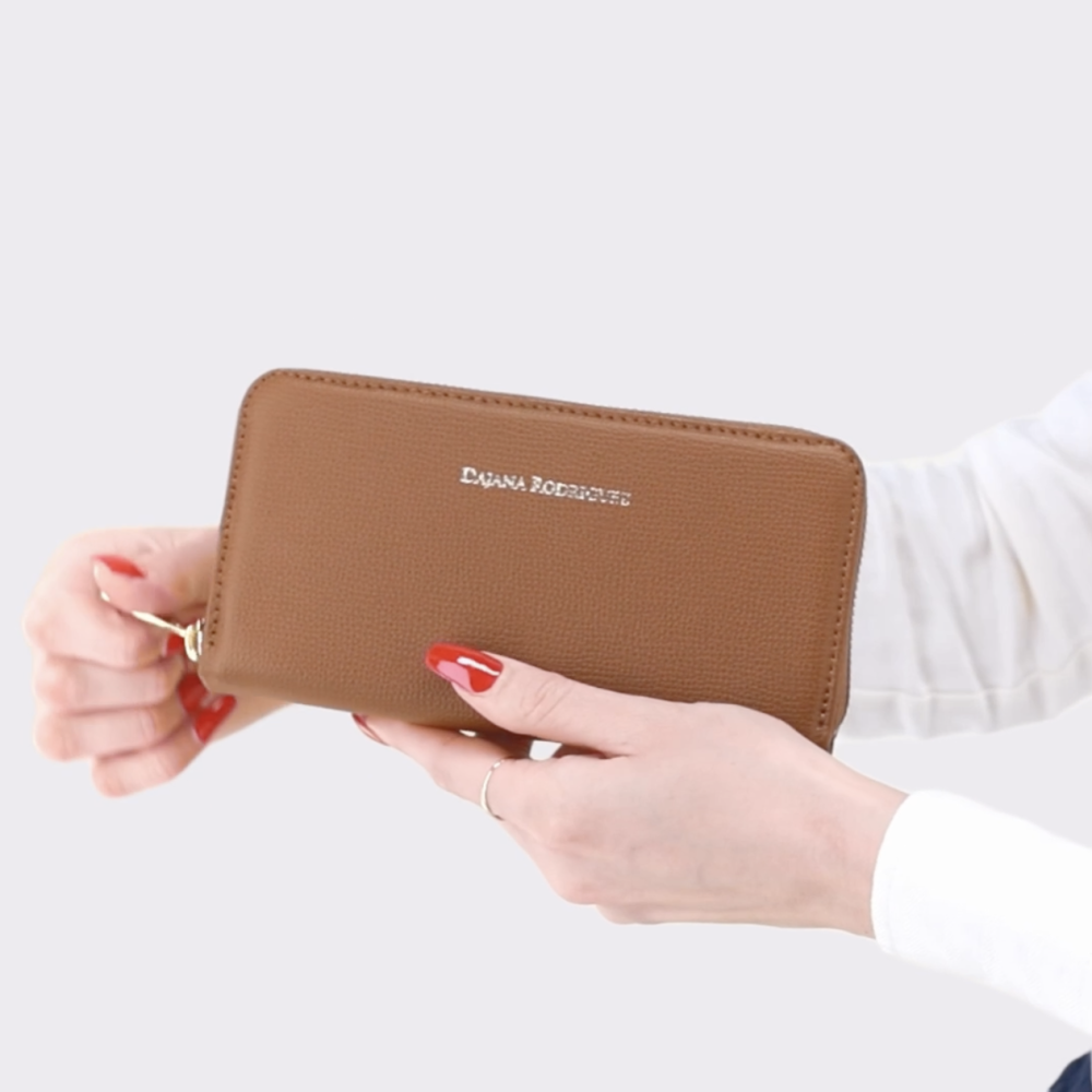 Ariana Bohemian "LION" wallet