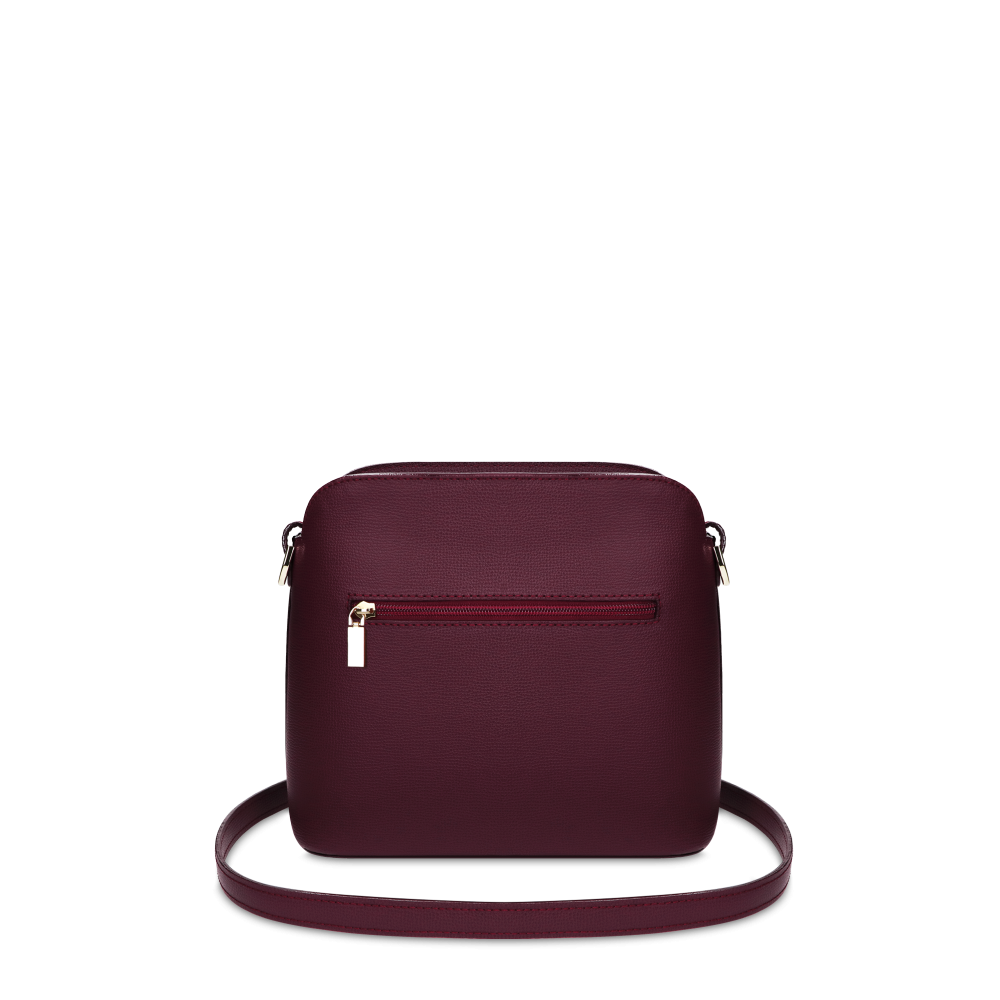 Mia Bohemian "CARDINAL" Zlatá