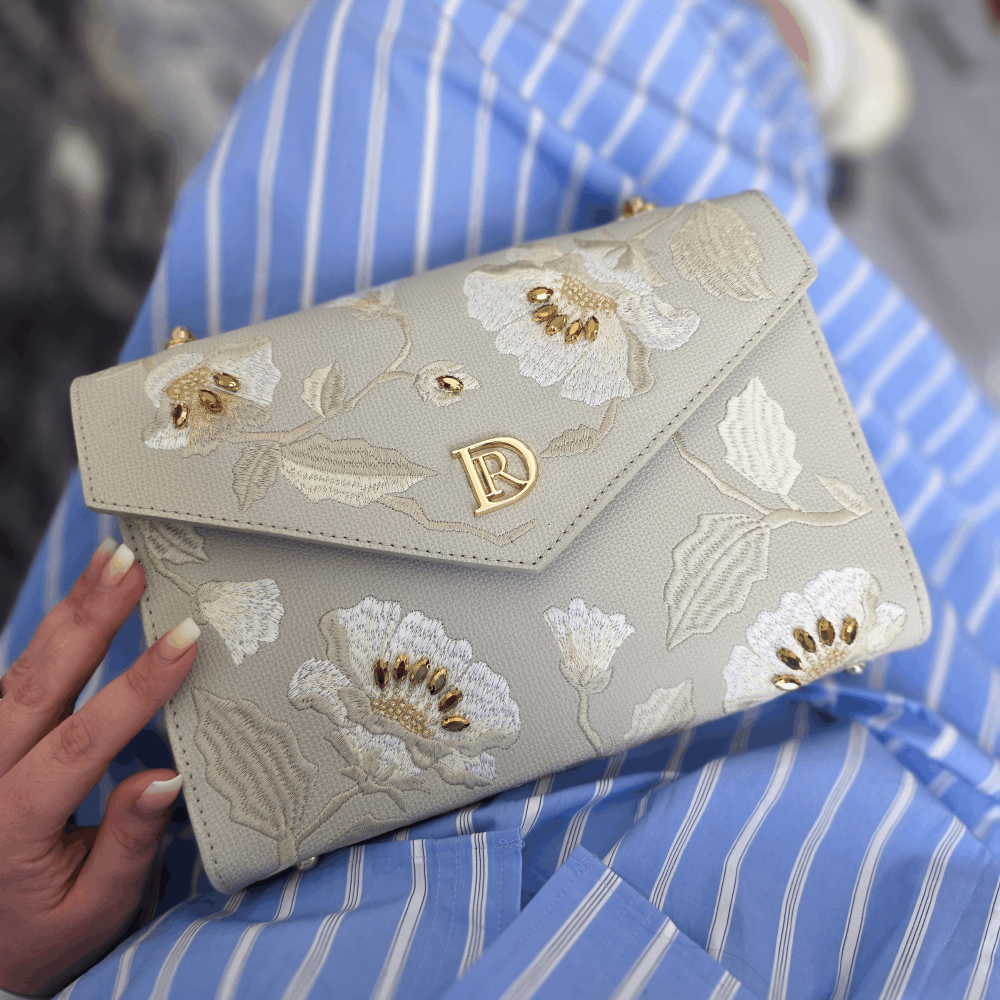 LARA UNICA "Floral Elegance"