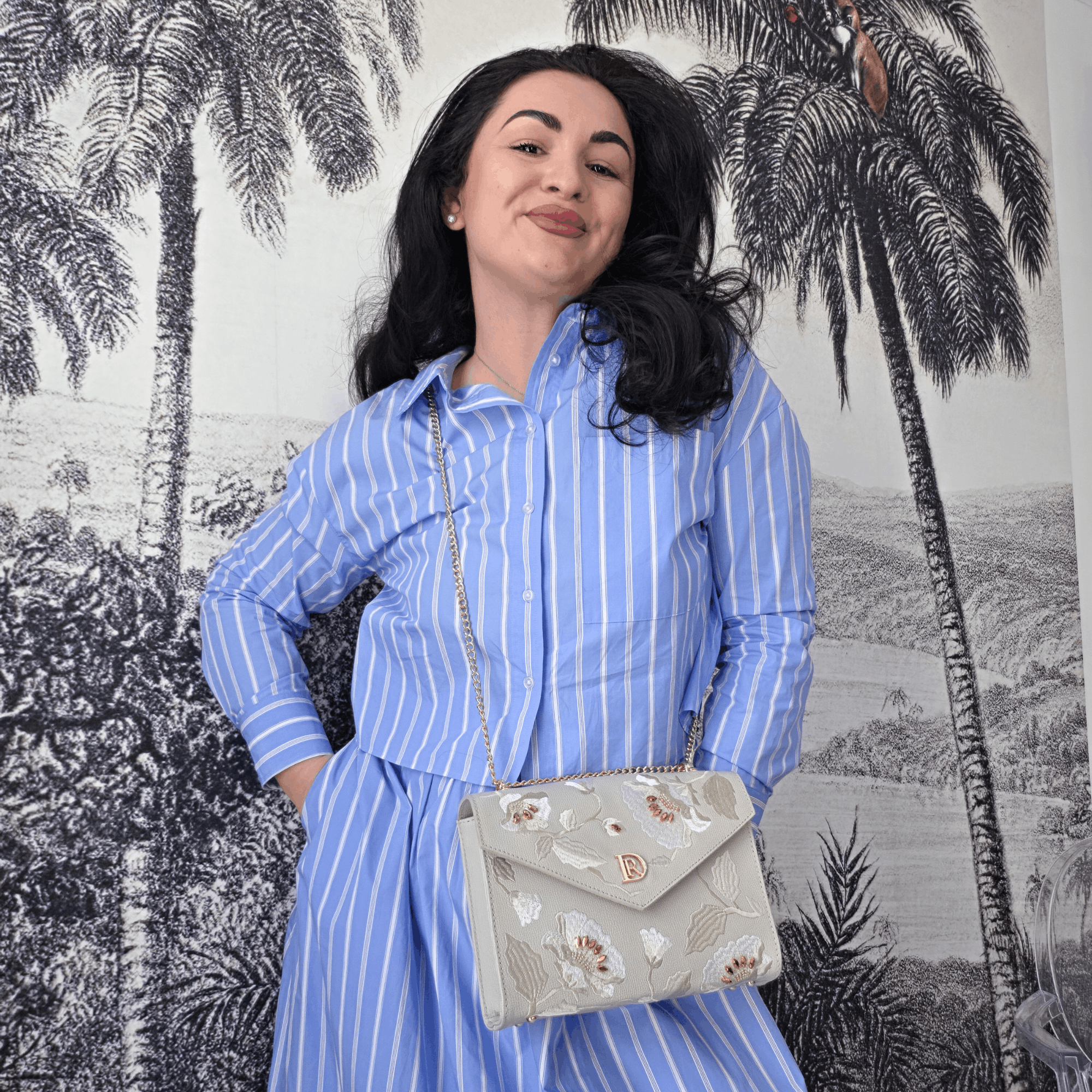 LARA UNICA "Floral Elegance"