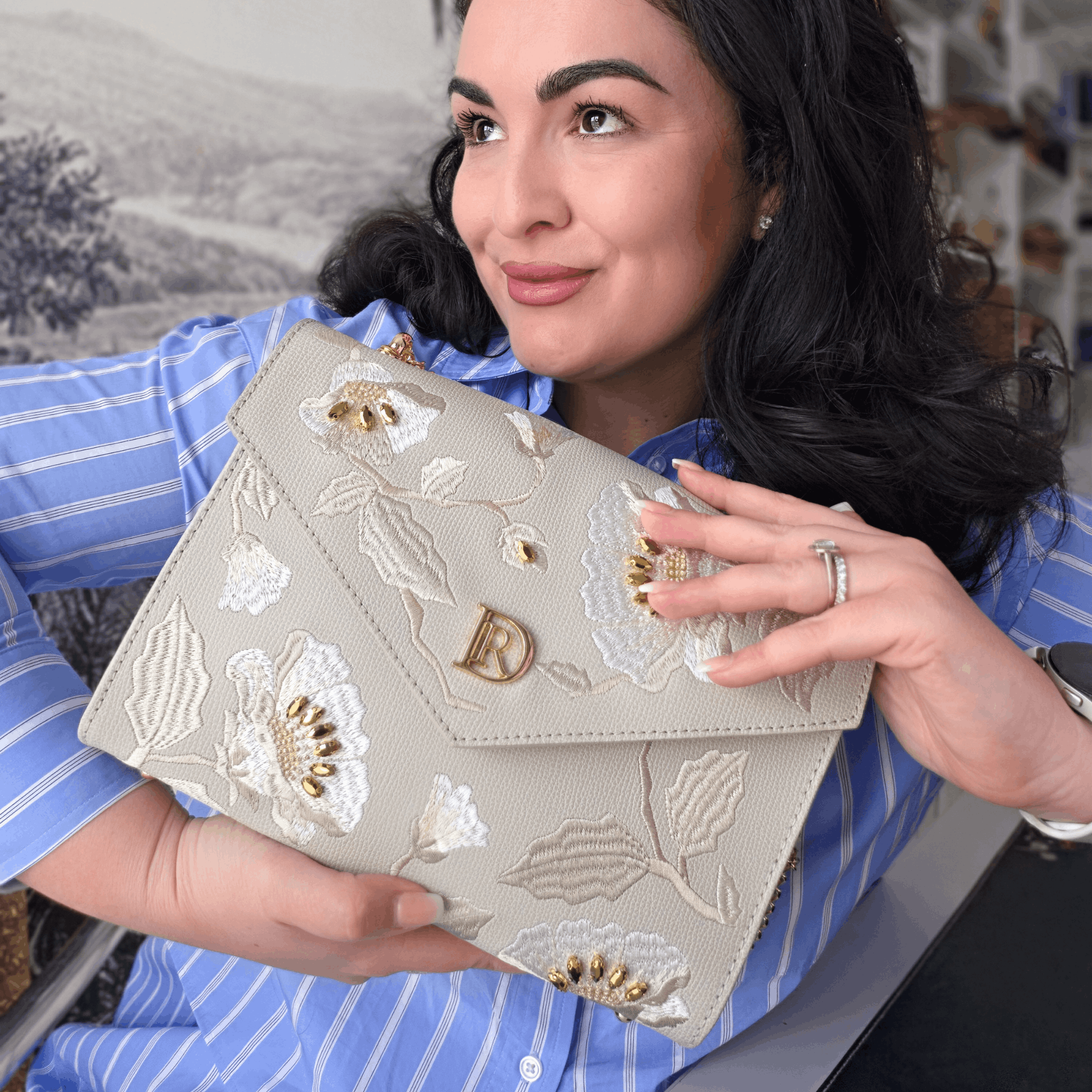 LARA UNICA "Floral Elegance"