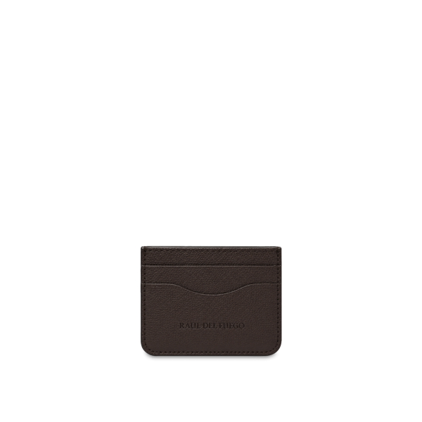 Slim credit cardholder Raul Del Fuego